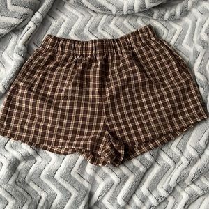 SHEIN Brown plaid boxer shorts size M